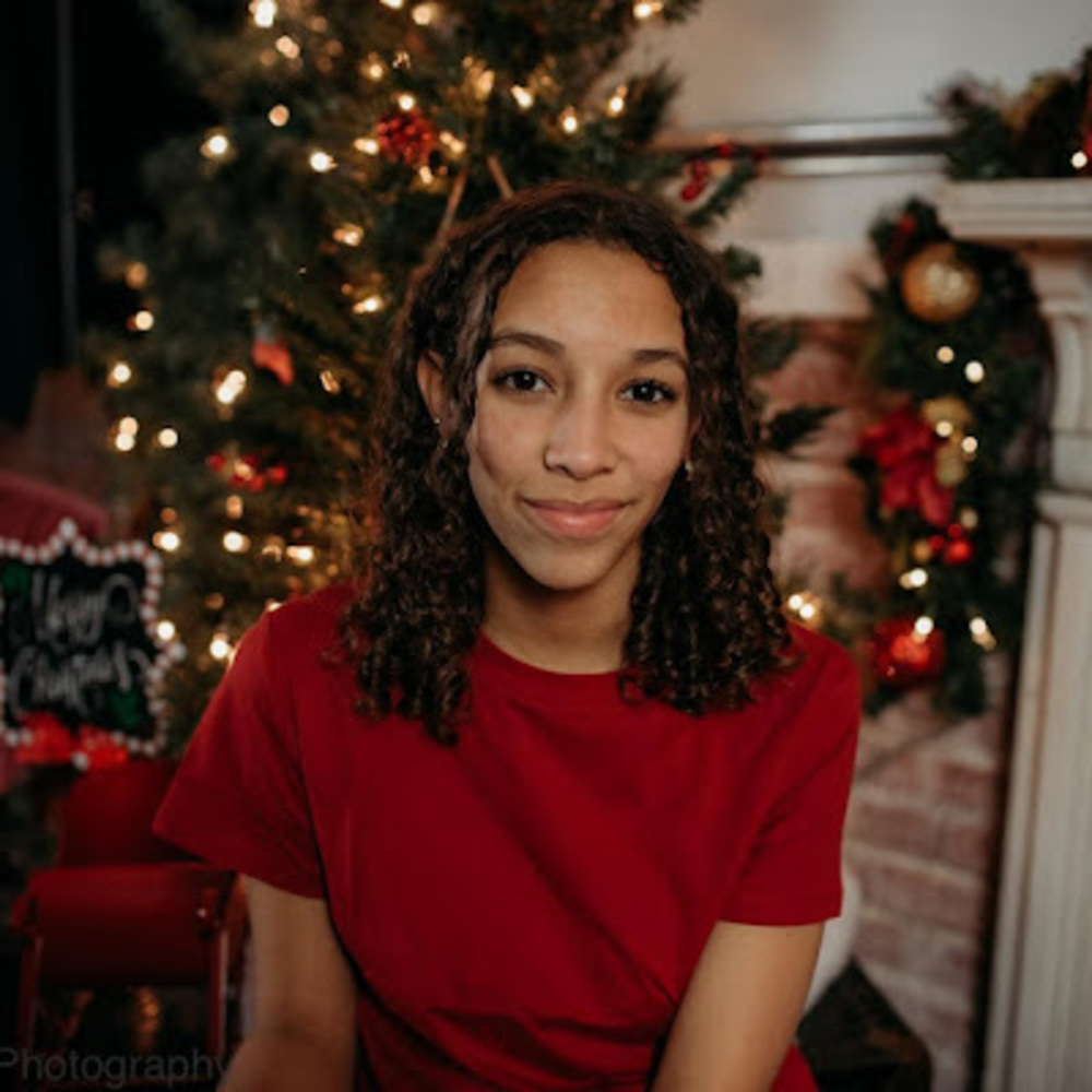 Meet your Posher, Jenaya